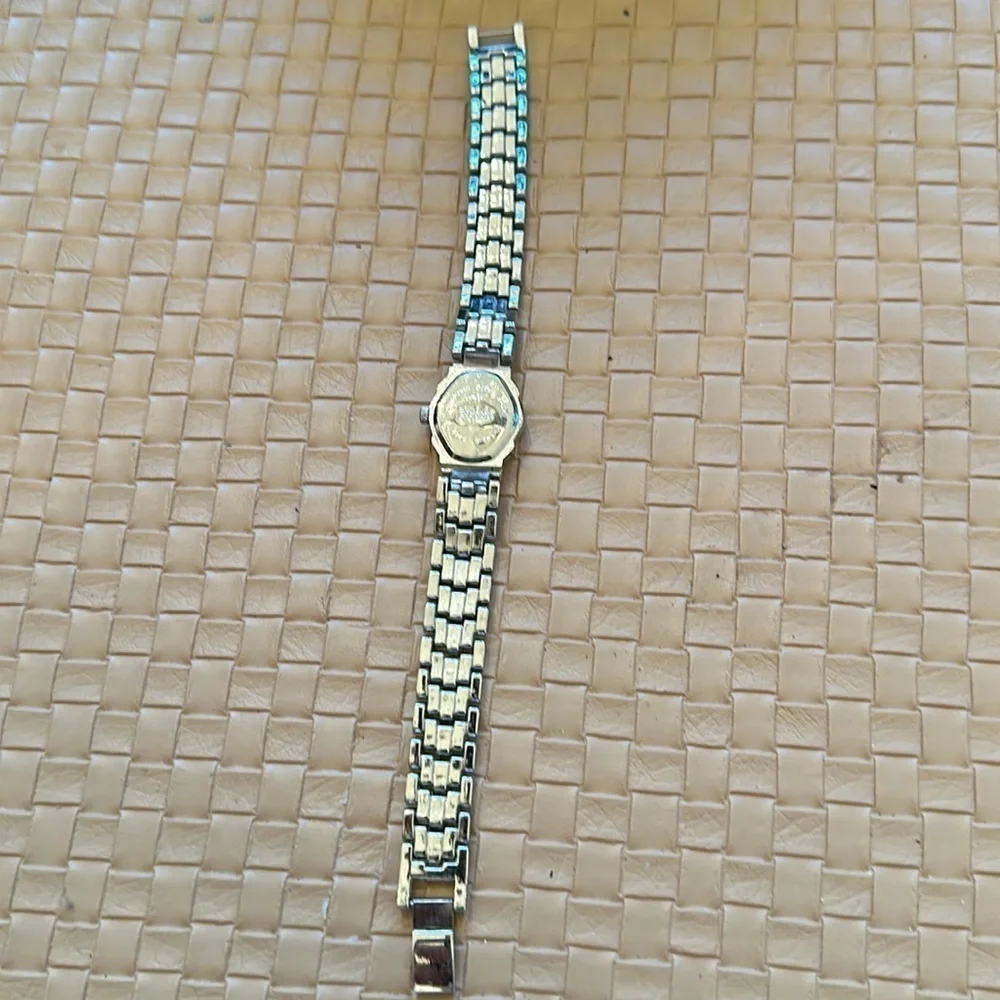 Elegant silver tone diamond face quartz cocktail watch